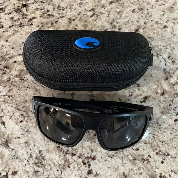 Costa Accessories Costa Sunglasses With Case Poshmark